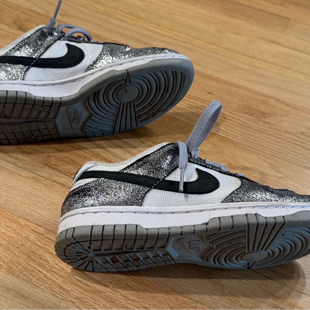 NIKE DUNKS silver and black Sneakers - Silver and Black